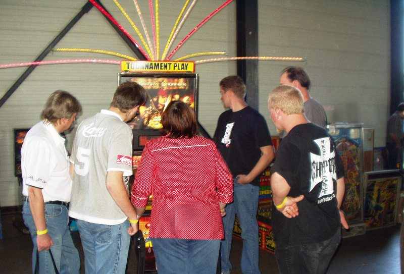 Stern Pirates of the Caribbean pinball machine