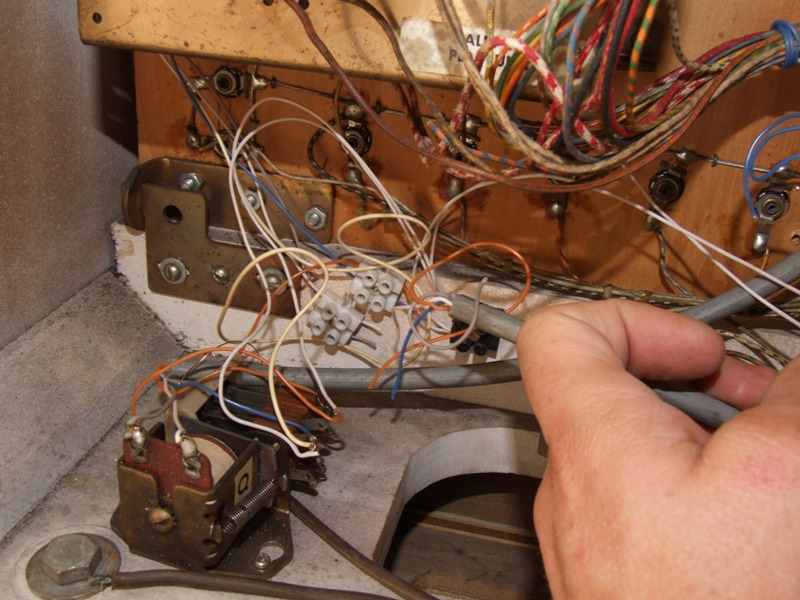 Gottlieb Majorettes pinball machine backbox wiring