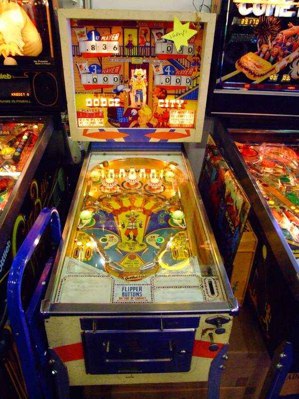 Dodge City pinball machine