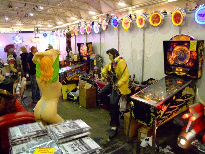 Hurricane pinball machine, woman undressing