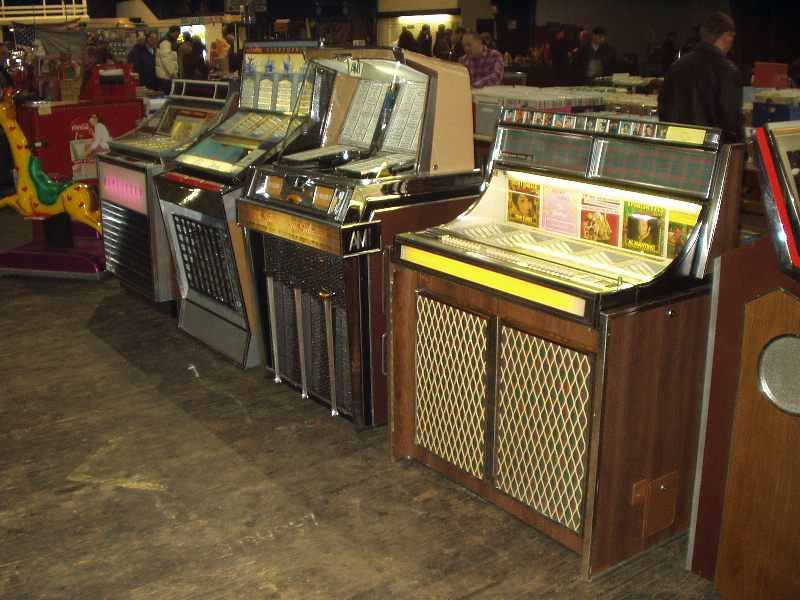 Rockola and Ami jukeboxes
