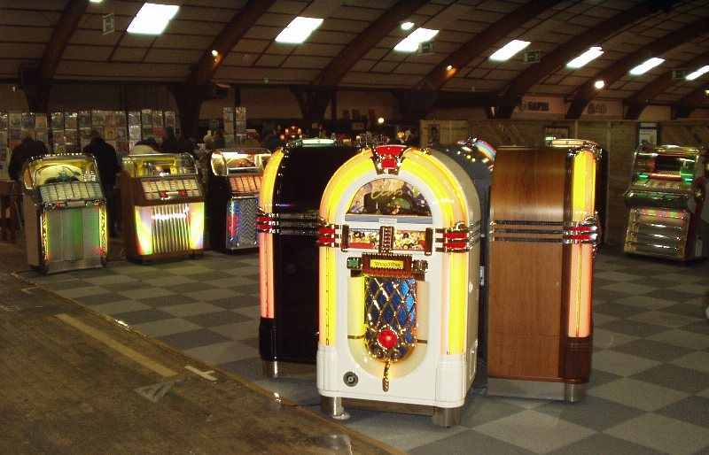 Wurlitzer CD jukeboxes