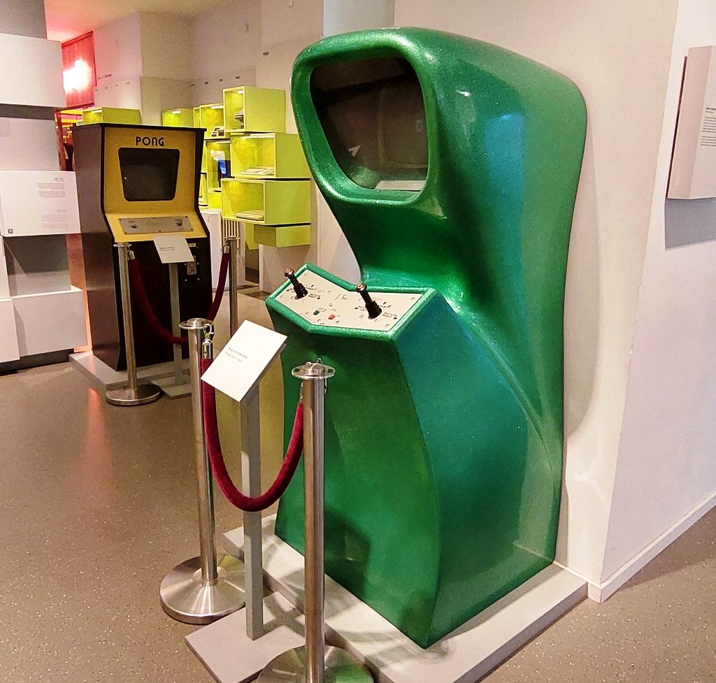 Atari Pong and Computer Space
