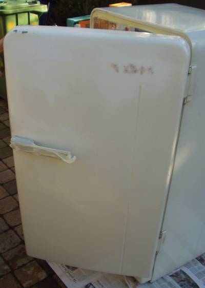 Verbazingwekkend Flippers.be - Repaint a retro fridge and other kitchen appliances CK-43