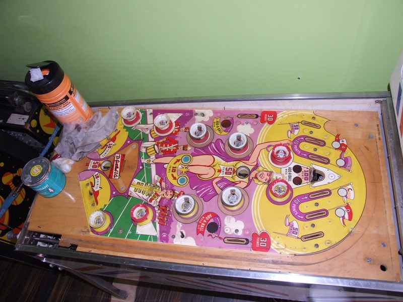 Gottlieb Majorettes pinball machine polished playfield
