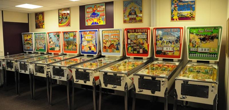 pinball wedgehead Foto Finish, Show Boat