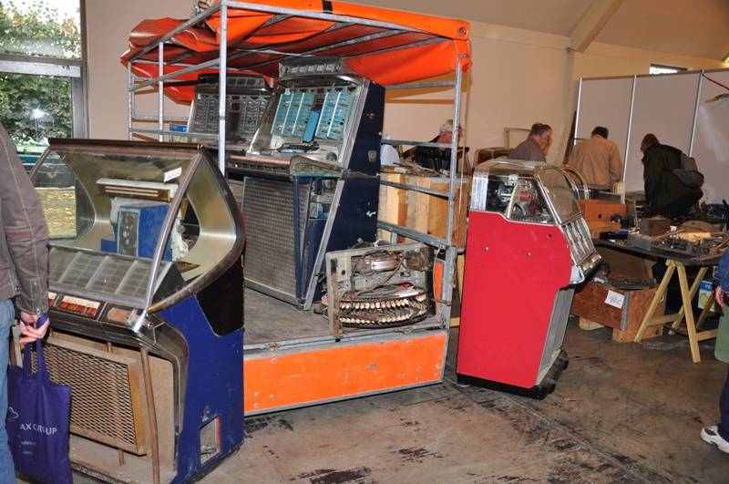 jukeboxes to restore