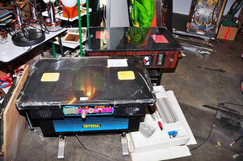 coctail arcade tables