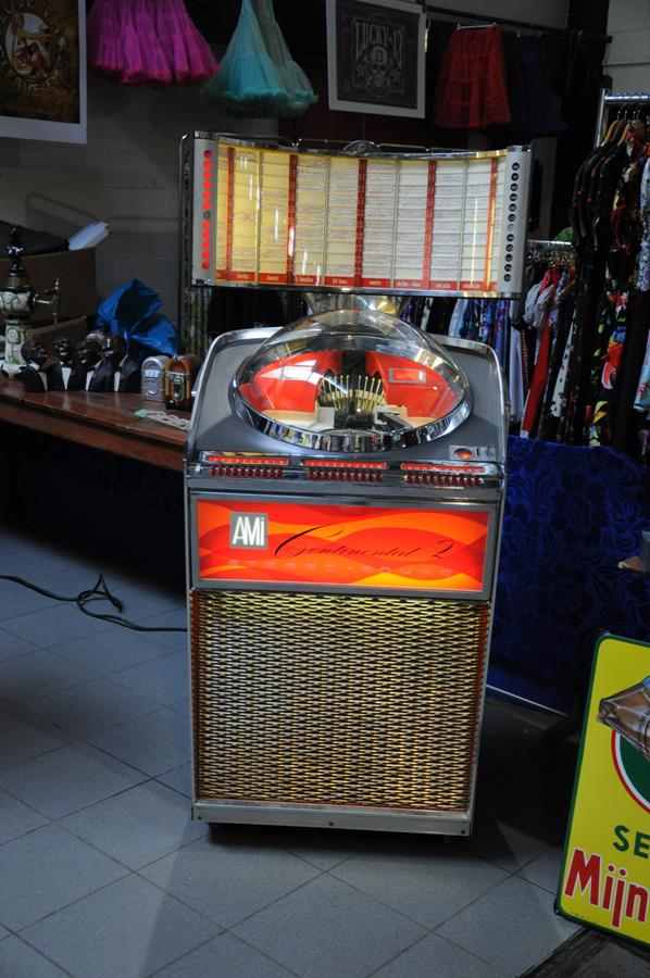 red Ami Continental jukebox